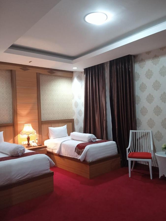 Grand Buana Lestari Hotel 파당 외부 사진