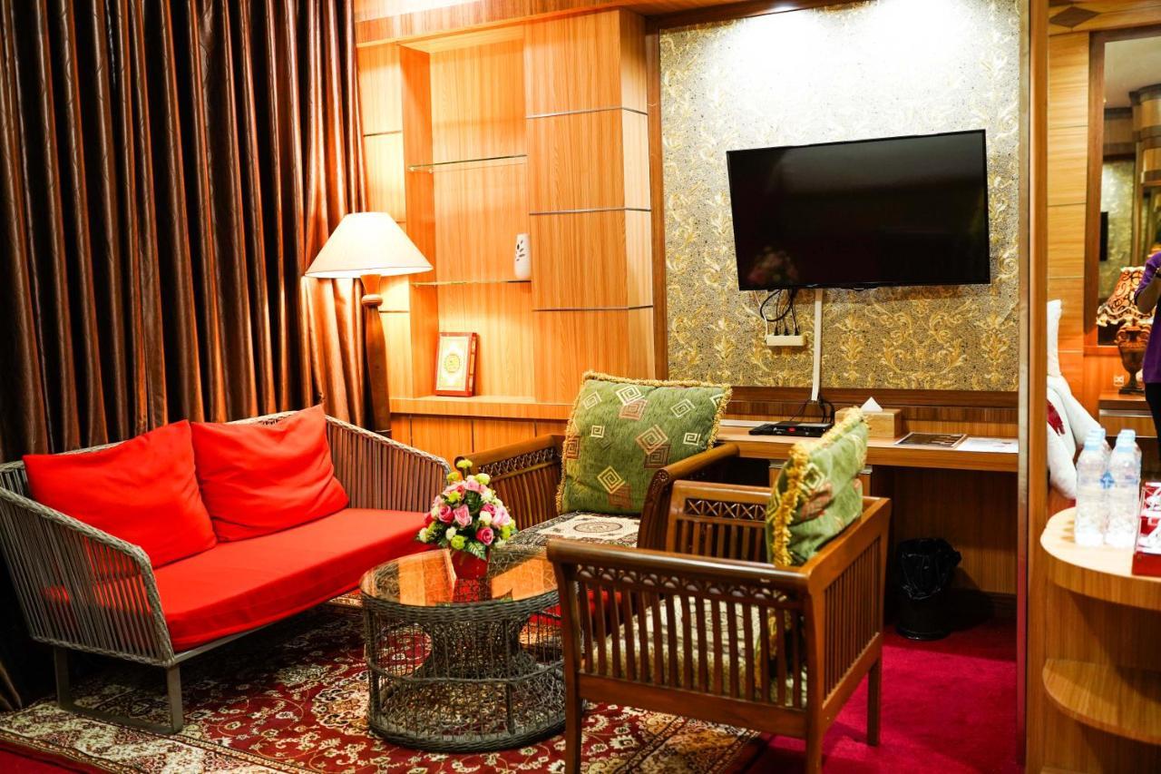 Grand Buana Lestari Hotel 파당 외부 사진