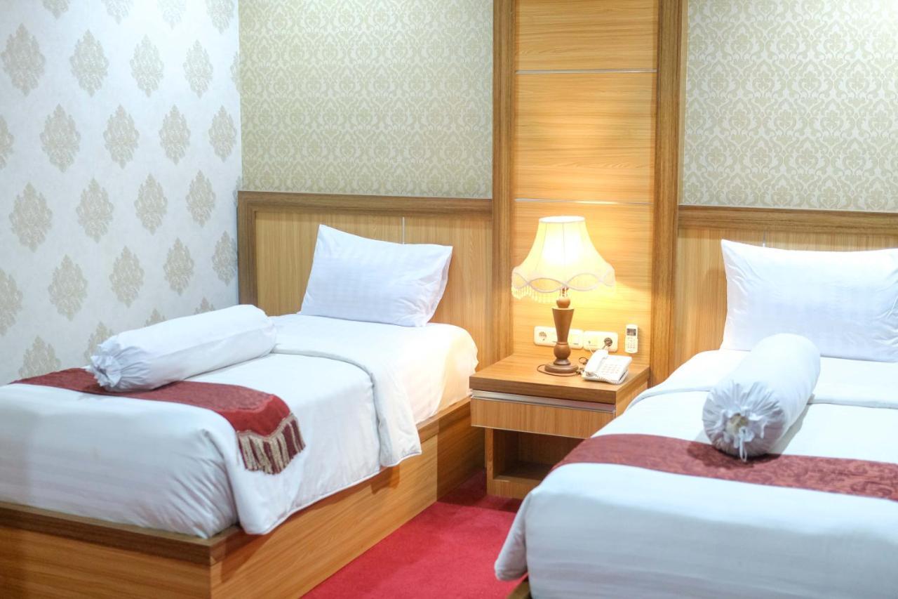 Grand Buana Lestari Hotel 파당 외부 사진