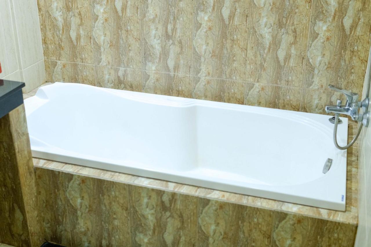 Grand Buana Lestari Hotel 파당 외부 사진
